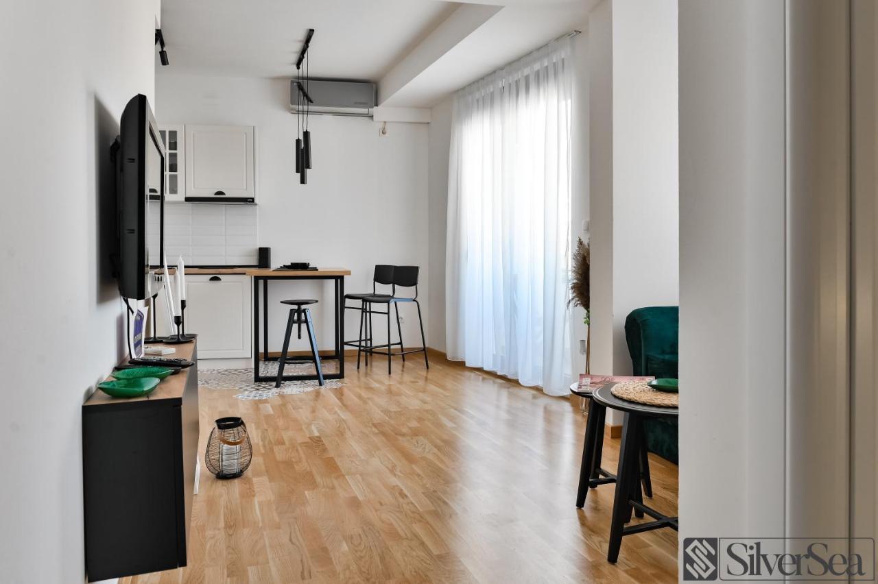 Silversea Apartman Šabac Eksteriør billede